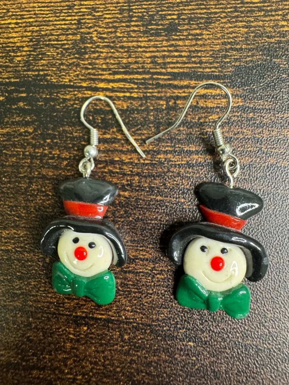 Cute Snowman Top Hat Dangle Earrings - Black, Red, Green - Picture 2 of 5
